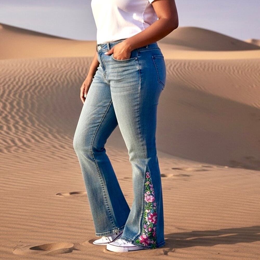 Blue Savvy Flare Jeans Floral embroidery size 16W
